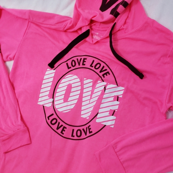 💋3/$20💋NWT Hot Pink Love Pullover Lightweight Hoodie - Picture 2 of 6